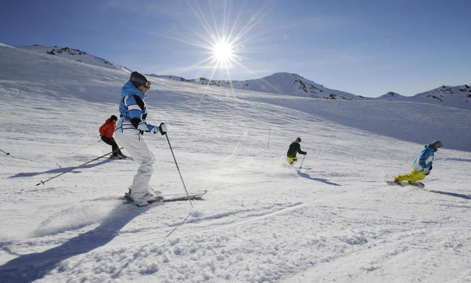 Skiing in Val Thorens